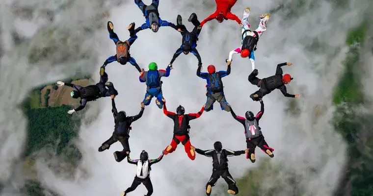 大空を舞う！ニュージーランドでスカイダイビングニュージーランドAll About