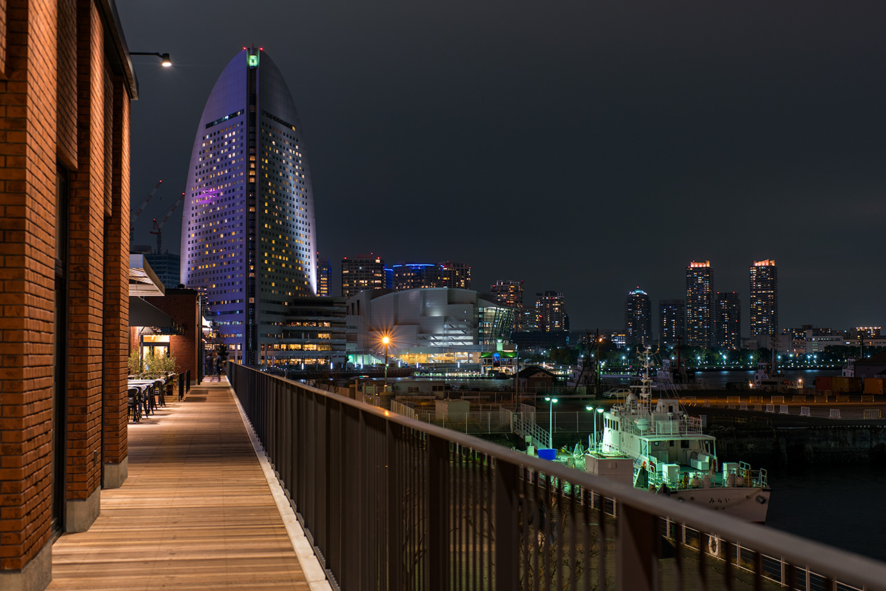 マリン アンド ウォーク ヨコハマ」初セール、ロンハーマンやCOSなど人気店最大50%オフ