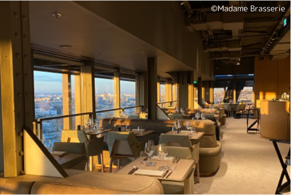 エッフェル塔が見えるレストランO'Bon ParisEasy to be