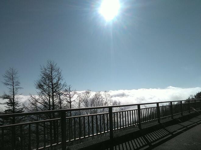 雨に追われ八丁出島尾根をそぞろ歩く 半月山 - 日光山系