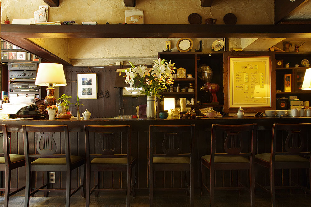 広島・紙屋町のビル地下にレトロ喫茶店 スイーツにこだわり、バターケーキ提供も - 広島経済新聞