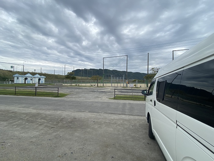 釣りで車中泊をするのに守らなければならないルールって何？おすすめ便利グッズもチェック