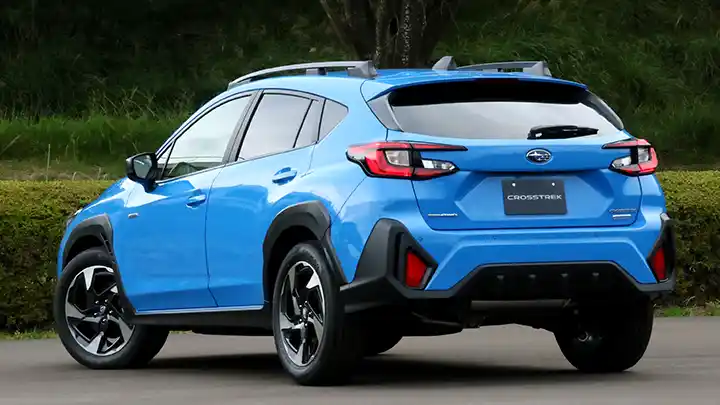 新型クロストレックの後部座席や荷室は狭い？乗り心地は悪い？ひつじ茶屋