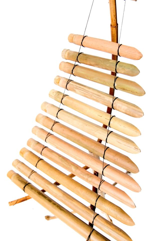 送料無料 民族楽器 竹琴 トルン ベトナムの竹琴