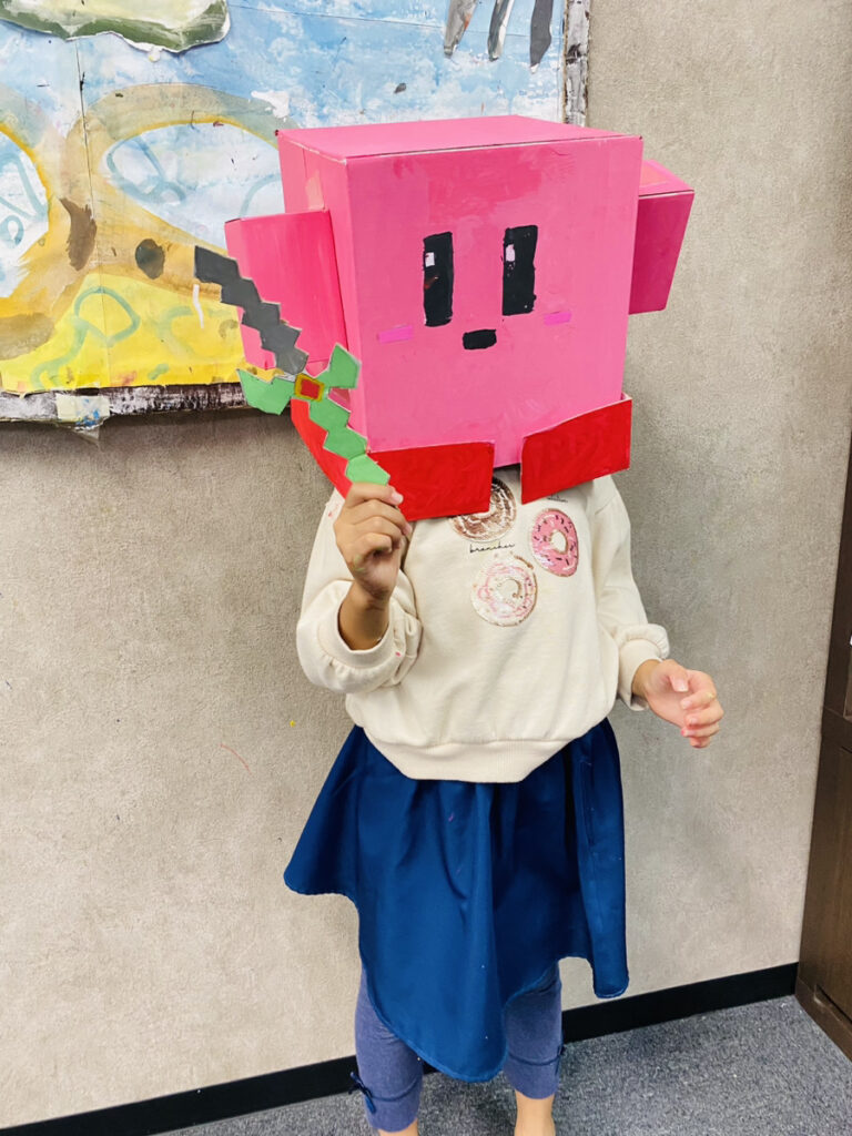 マインクラフトの装備をダンボールdeクラフトヽ ´ー｀ ﾉ＊小樽『美容室Roots』のイロイロ＊