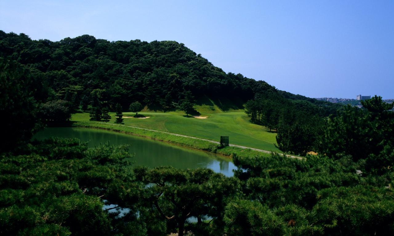 福岡カンツリー倶楽部和白コース の、名物食べ物はナポリタンとカレーちゃんぽん🍲が結構有名なんですが普段のラウンド日でも売り切れてしまう食べ物！！！！！！ アップルパイ🍎🍎🍎！！！！！