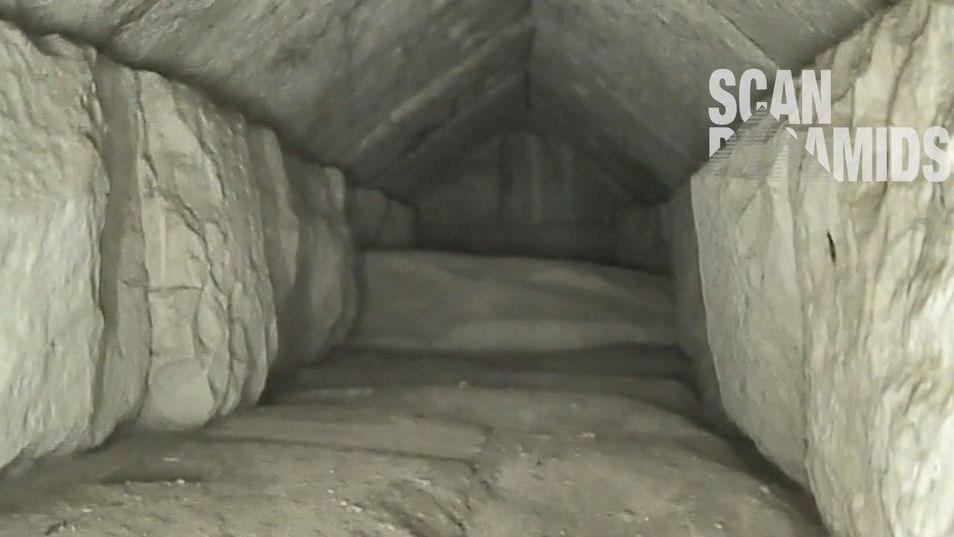 エジプト ギザ 「カフラー王のピラミッド」「メンカウラー王のピラミッド」 観光、徒歩で巡る