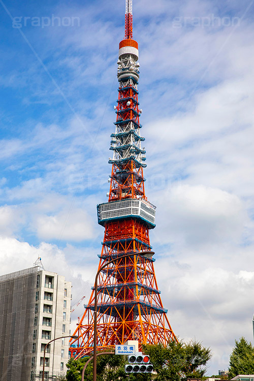 下から見上げた東京タワーの写真素材72826295- PIXTA