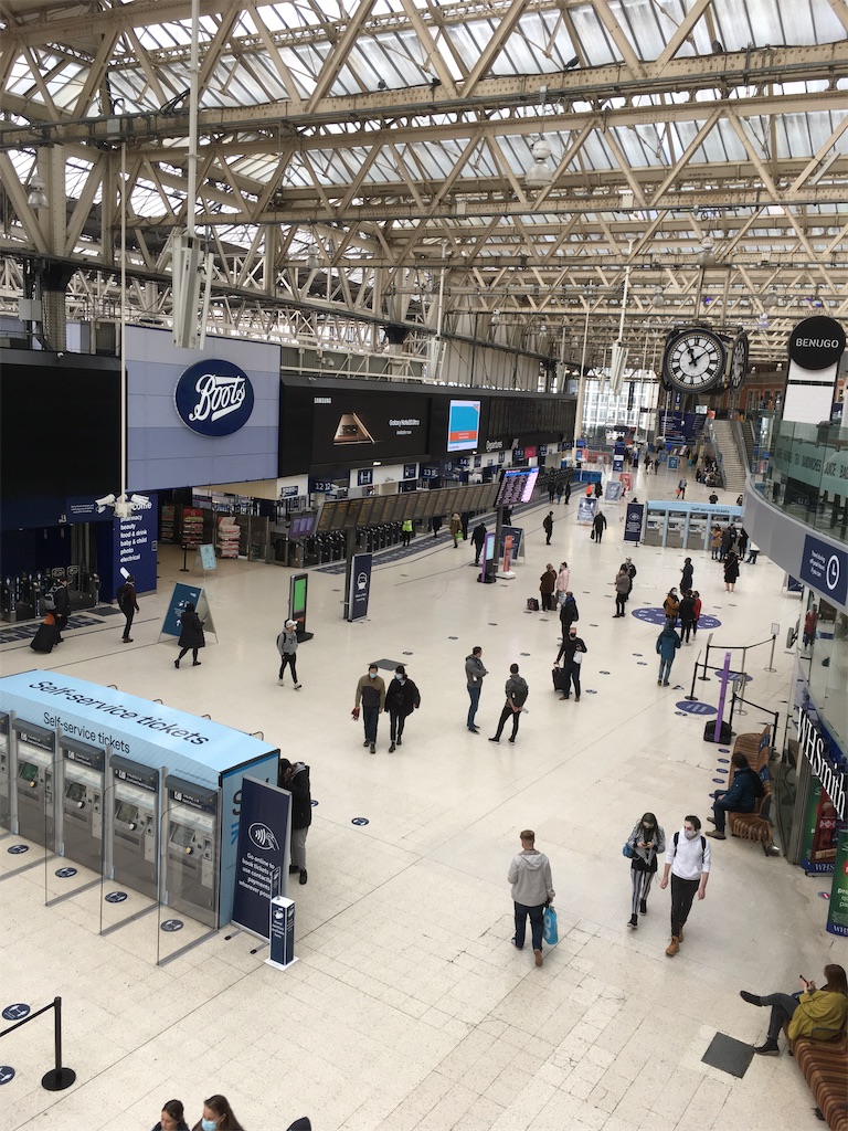 ロンドン旅行その８：ウォータールー駅Waterloo International Terminal ：NicholasGrimshaw