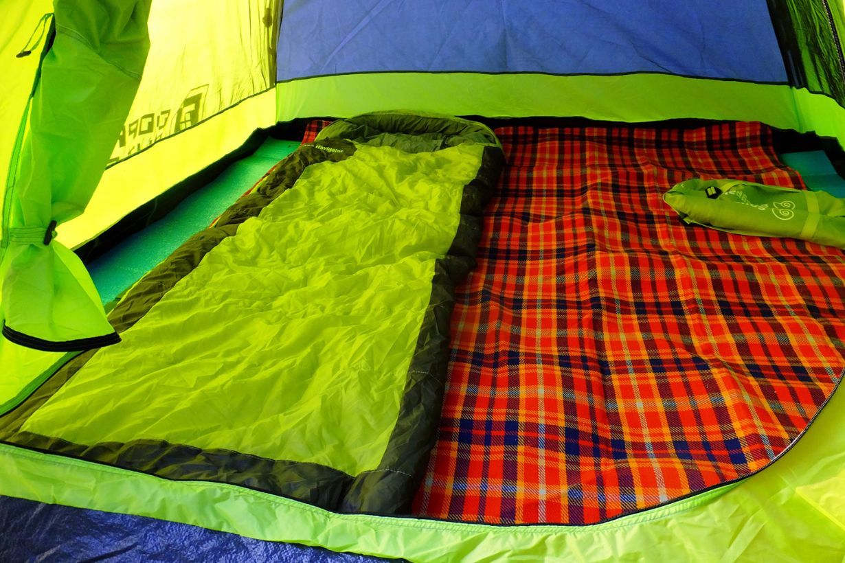 夏のキャンプにはうれしいファンとライトが一体化！テントの中にもちょうどいいよね＆GP