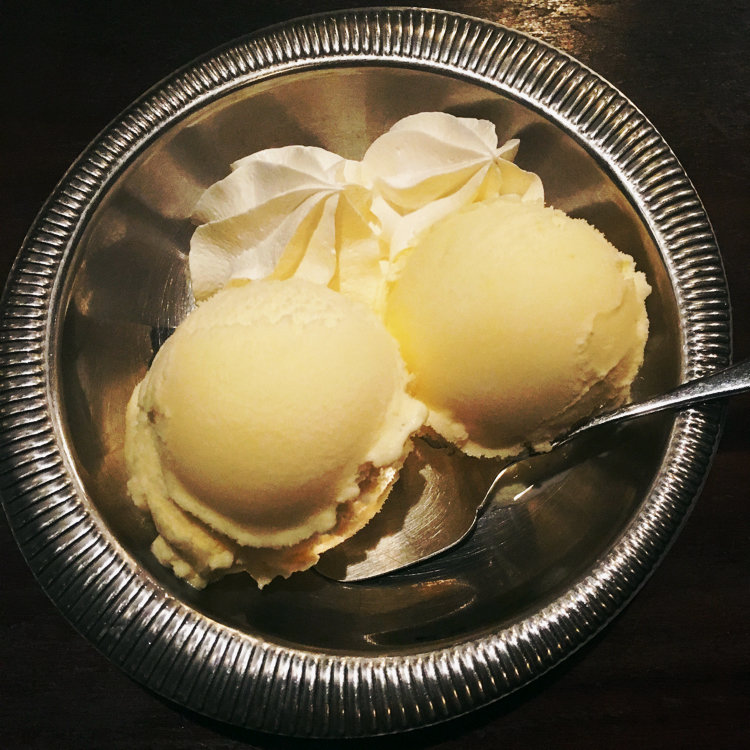 神保町の純喫茶「ラドリオ」で絶品ナポリタンランチ♪気まぐれオンナの食べ歩き