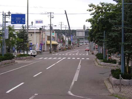 SLの汽笛が響く町 北海道標茶町で観光客をおもてなしする昭和の美女軍団 鳥塚亮-