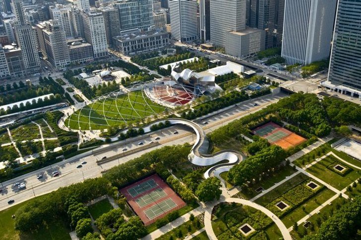 シカゴ編2022その4 行って良かった～雲の門があるミレニアムパーク！アートと花と緑と噴水と。 -