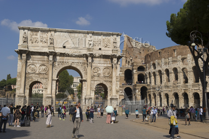 古代ローマの記念門 中古品コンスタンティヌスの凱旋門イタリア の建築 世界建築