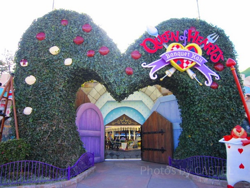 舞浜レポ ○○年ぶり！？ランドのレストラン「クイーン・オブ・ハートのバンケットホール」に行ってみたSummyworld