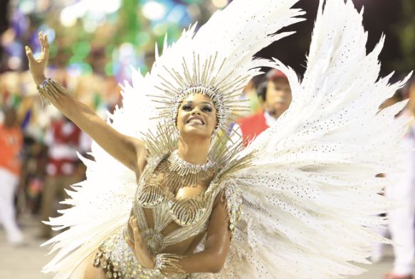 210万人を動員した「民衆蜂起の象徴」リオのカーニバルは、2021年に開催できるか？ « ハーバー・ビジネス・オンライン