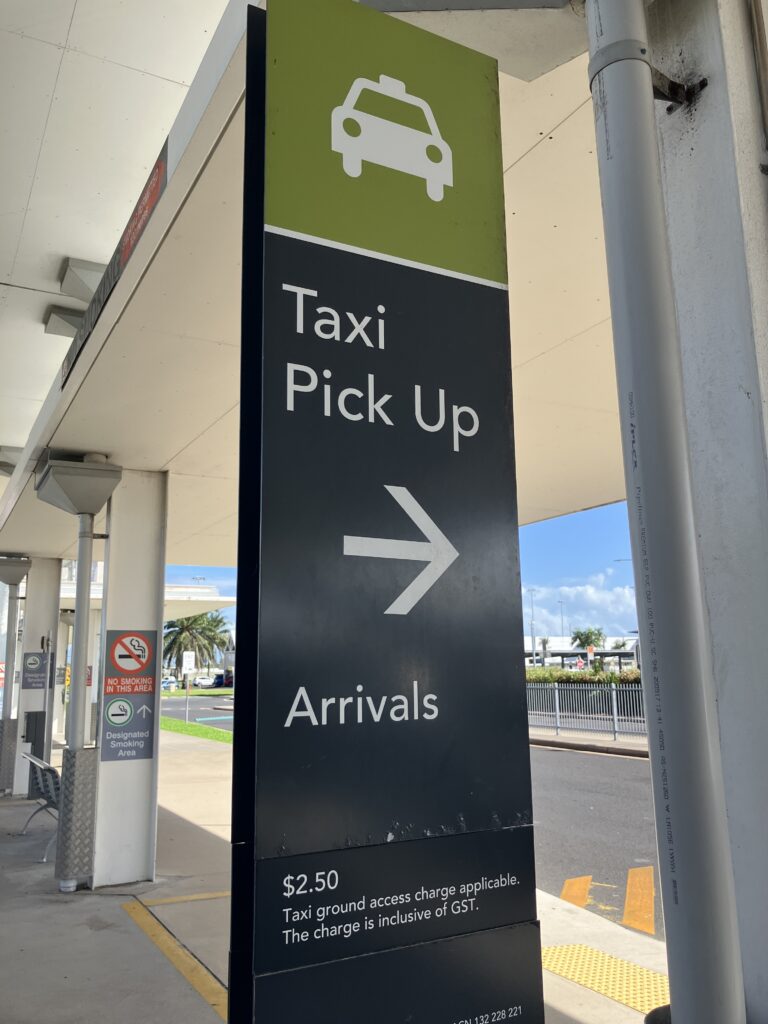 ケアンズ空港からシティへの移動は何がベスト？国際結婚っておいしいの