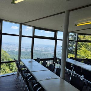 高尾駅 喫煙所 -