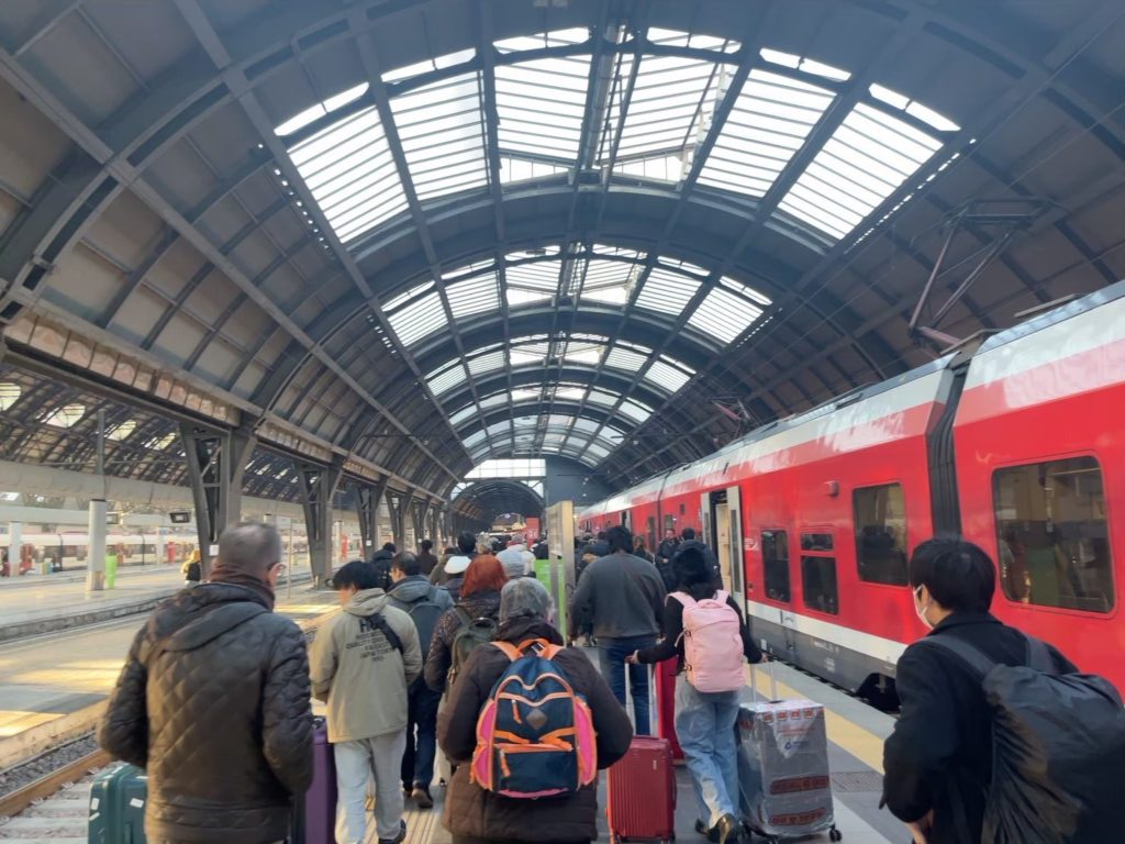 ミラノ空港から中央駅までのアクセス方法