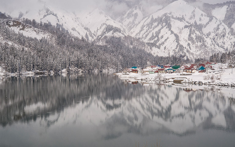 奥会津ビューポイント かねやまふれあい広場 金山町 東北の観光スポットを探す旅東北