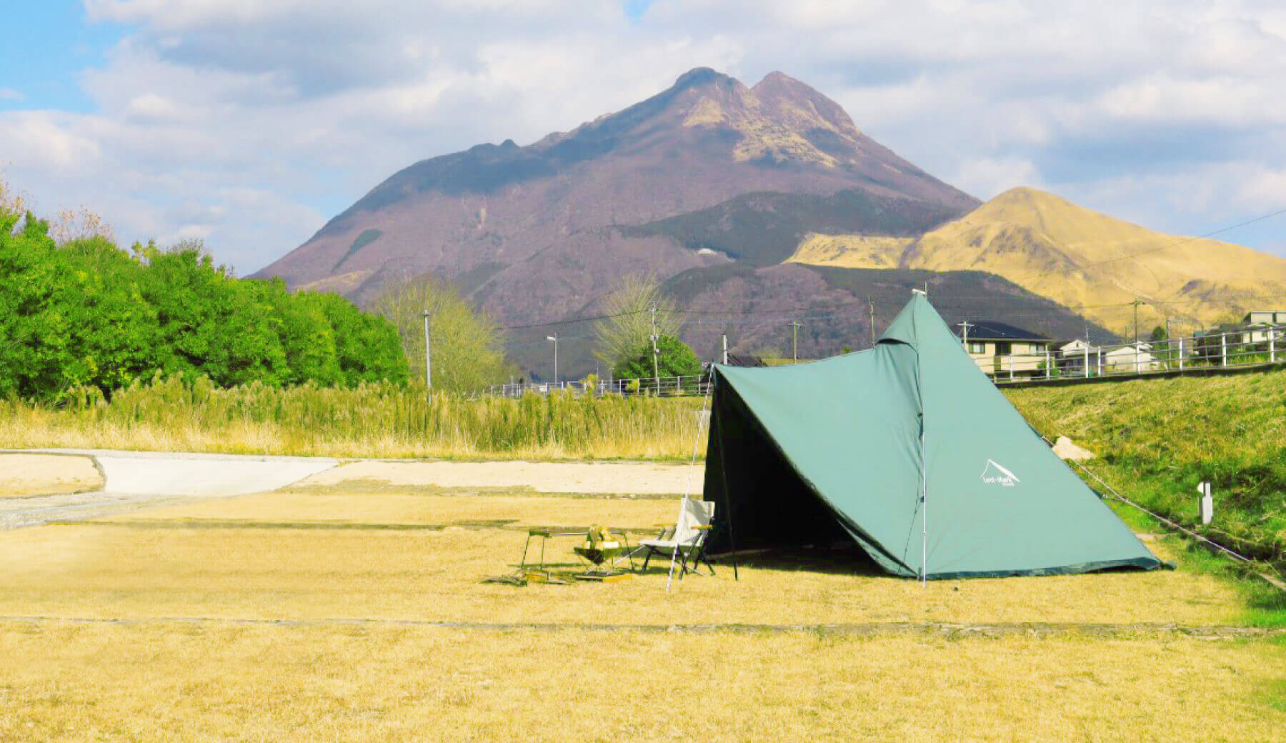 湯布院温泉ベースキャンプ場 大分県由布市九州CAMP場紹介所