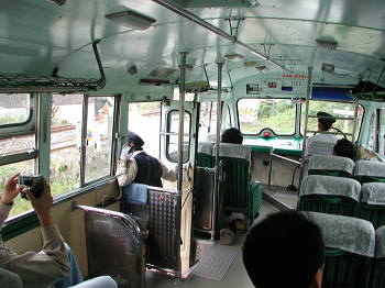 東海バスの所有するボンネットバス「伊豆の踊子号」をレストア！これまでの歴史や整備のポイントをご紹介バス観光マガジン