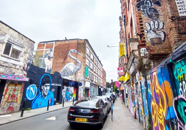 磁器質タイル ブリックレーン 外用300角