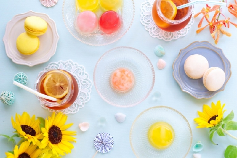 nekomanma41717endを後にしてドン・キホーテ宮古島でお土産購入！ ここでお土産を買う人が多いので午前中から大混雑💦黒糖プリッツも買ったのに息子が勝手に全部食べてたー⚡️👹⚡️ 2枚目は龍星のオーナーさんからのプレゼント！ ウォーターボトル、カッコいい