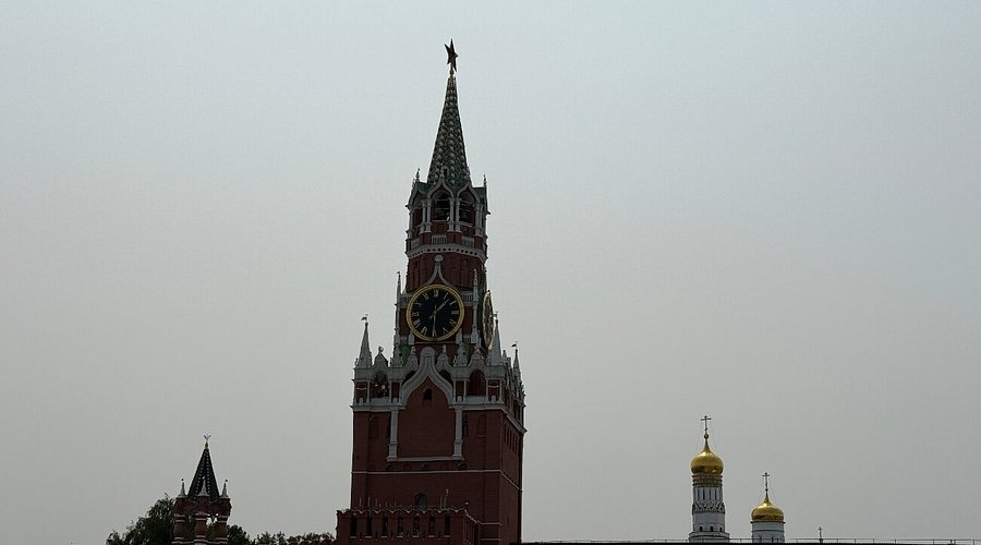 ロシア モスクワ「赤の広場」は観光名所！外せない見どころを紹介 - おすすめ旅行を探すならトラベルブック TravelBook