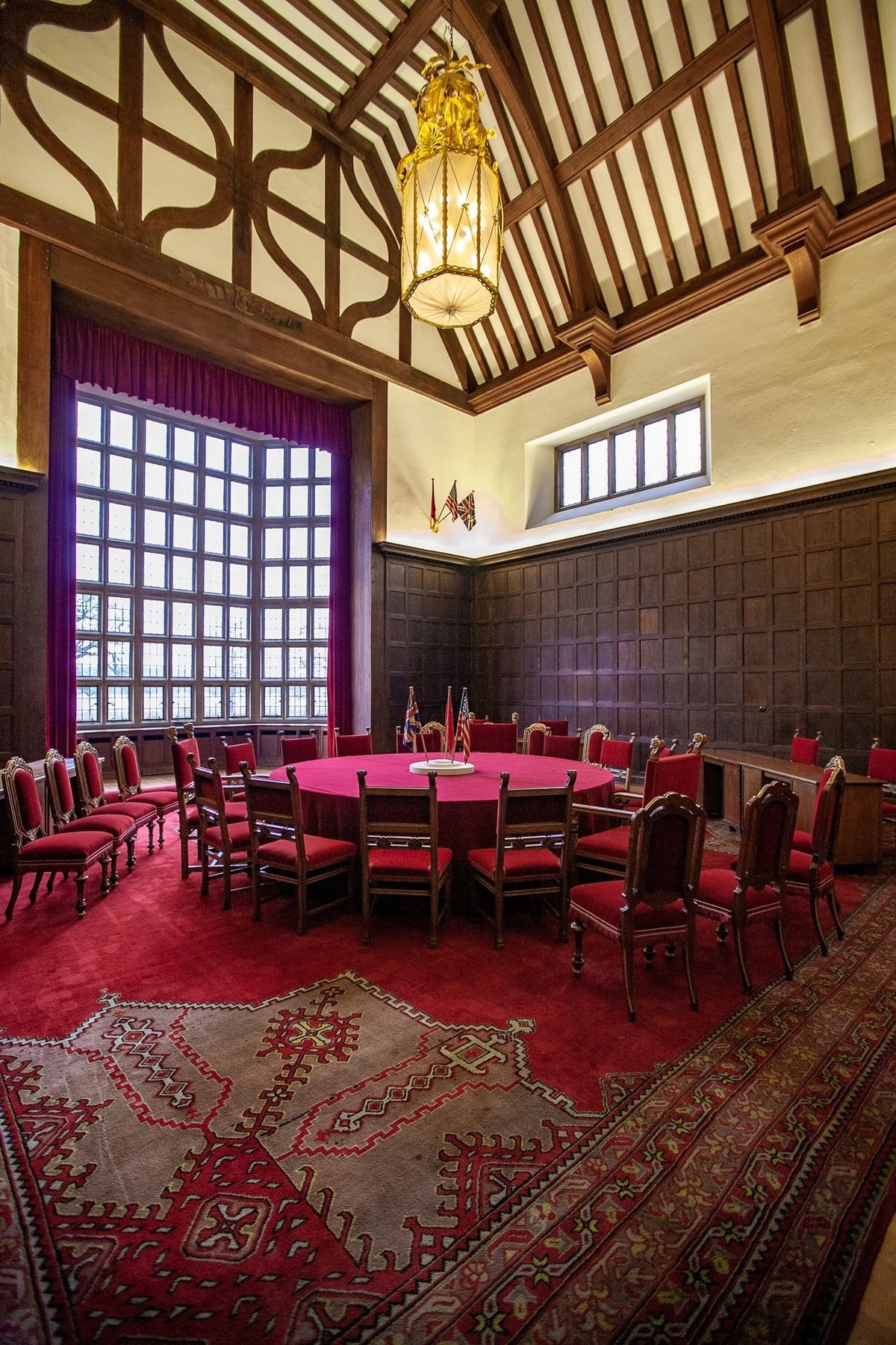 ツェツィーリエンホーフ宮殿 : 一景一話