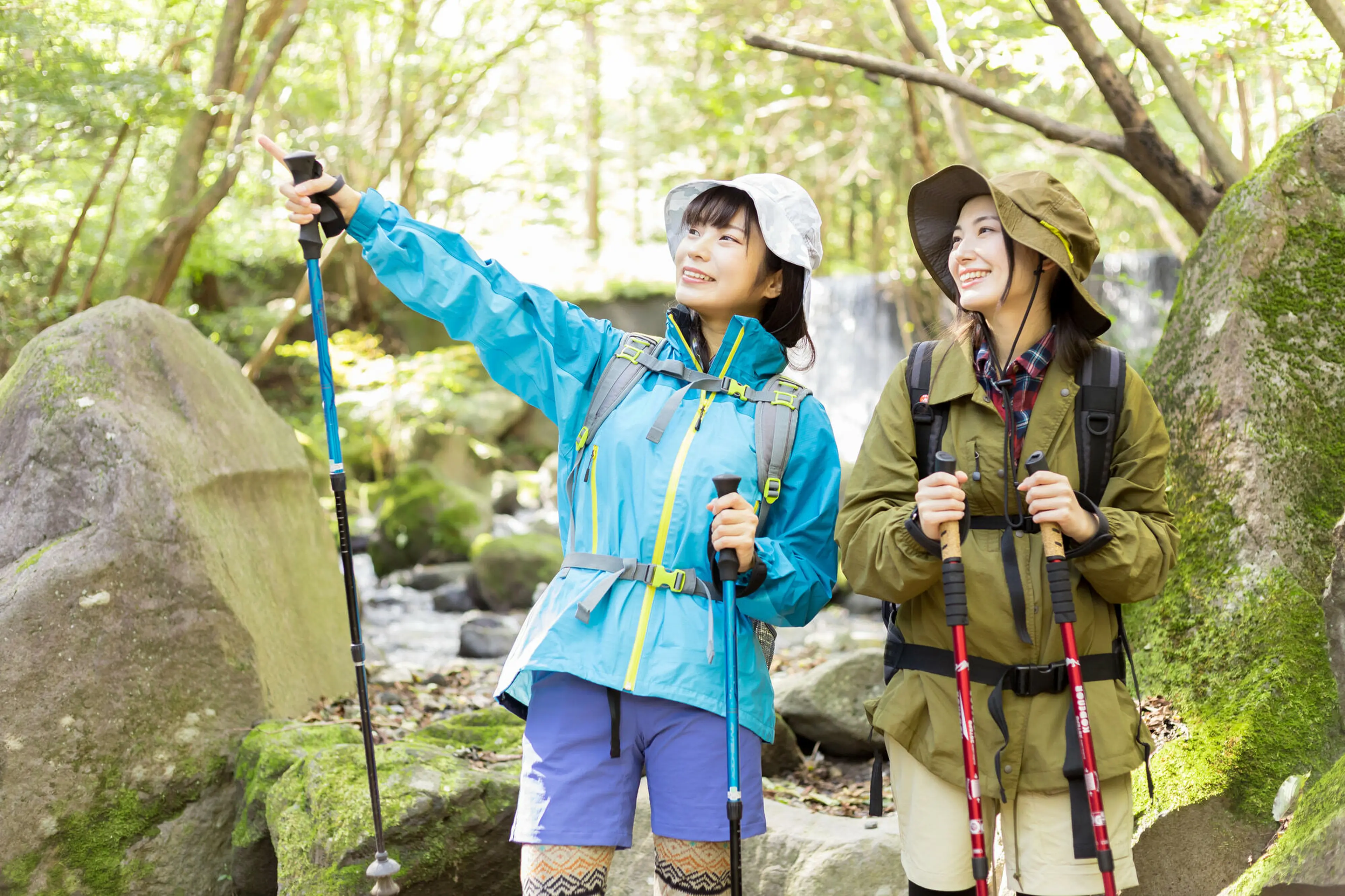 これで完璧！春・夏・秋・冬 初心者さんの登山の服装基礎知識。山おかめ