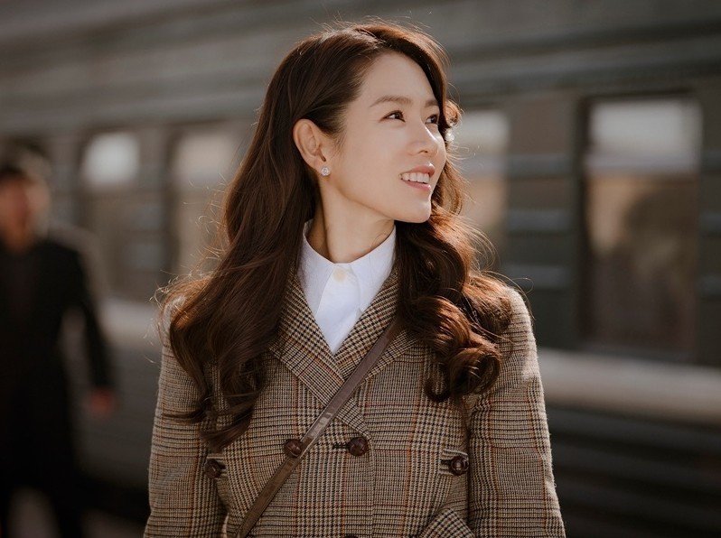 レンジローバーイヴォークの魅力を徹底紹介TikTok