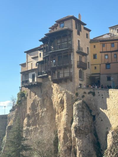 魔法にかけられた街」スペイン・クエンカ。首都から2時間でアクセスできる、美しすぎる城塞都市へTABIPPO.NET