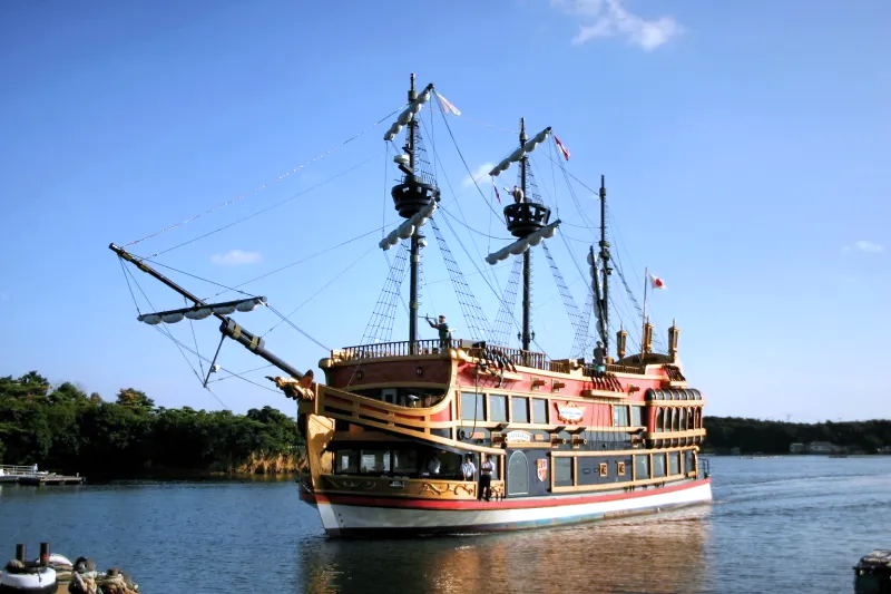 英虞湾の海底で熟成させた熟成酒の引き上げ体験&英虞湾クルーズ 地酒のお土産付