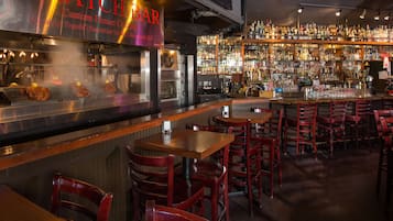 シアトルタコマ国際空港散策＠シアトル旅行記、その19バリコの東京下町で週末ランチ