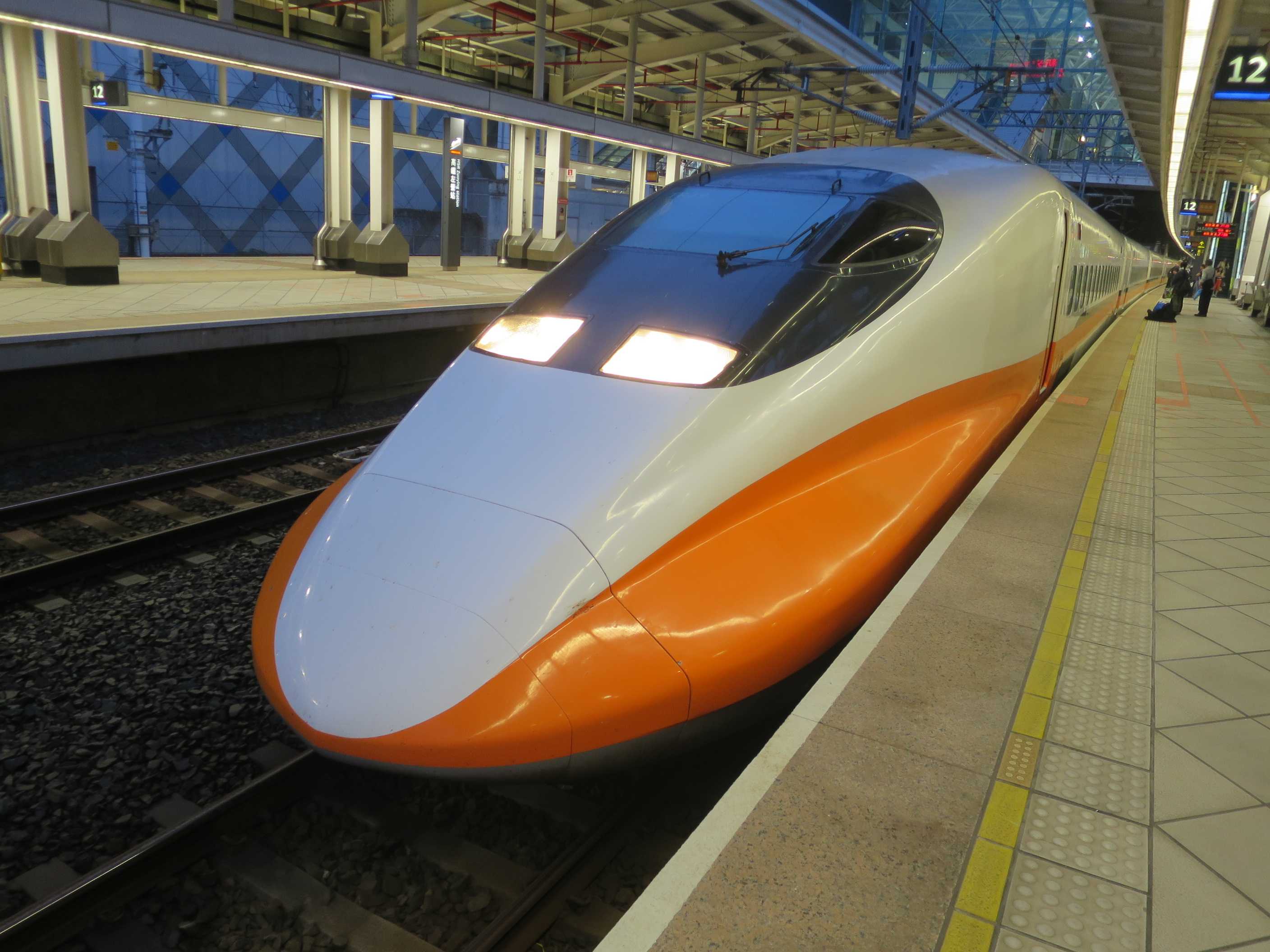 2025 初めての台湾新幹線でも安心！乗り方から外国人割引まで完全ガイド