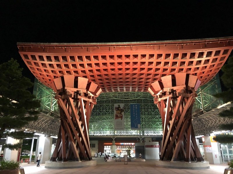 金沢駅 鼓門・もてなしドーム 観光・体験