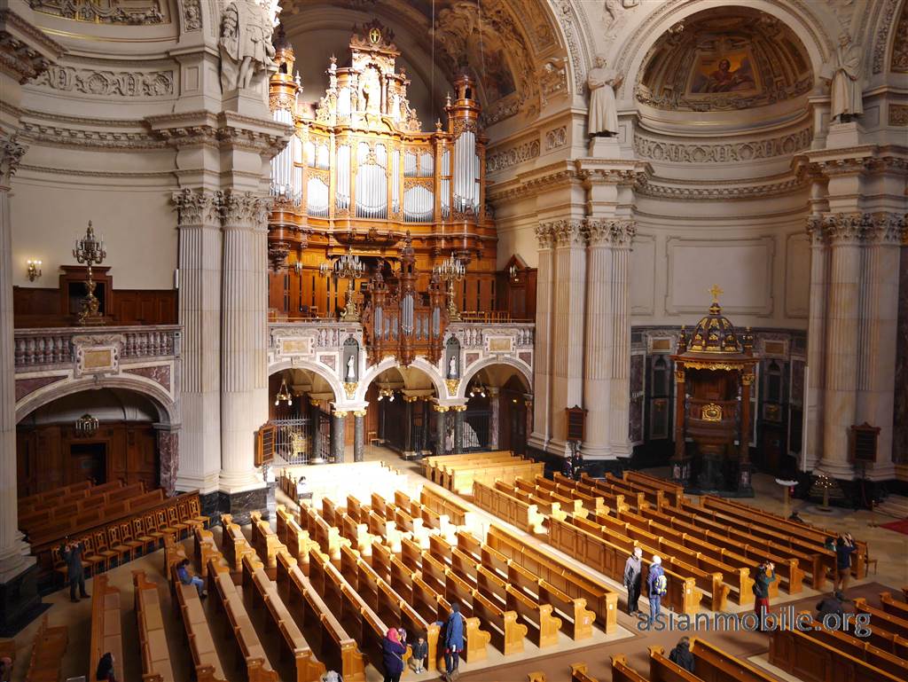 ベルリン大聖堂GANREF