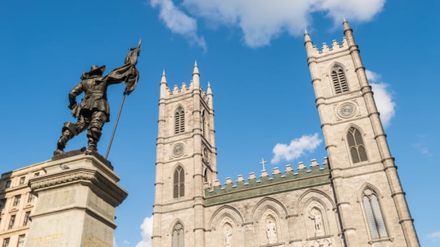 ノートルダム大聖堂オールド モントリオール- ツアーとアクティビティエクスペディア