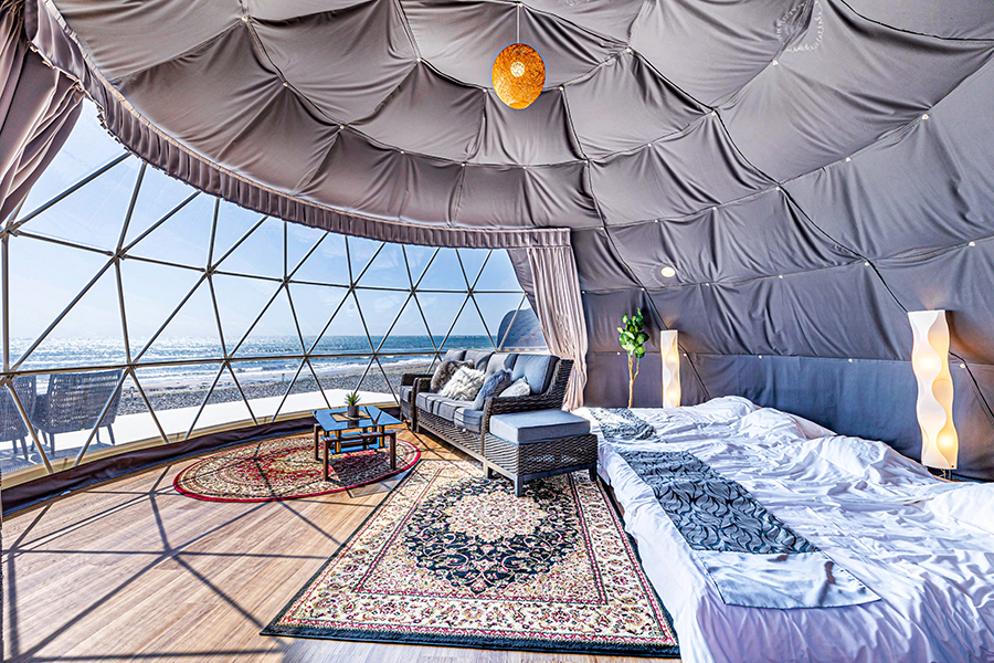 山口県 アウトドア・レジャー施設「レドンド秋吉台」 公式 光のアート型グランピング