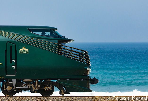華やかな舞妓が豪華列車で舞を披露 長良川鉄道、来年から運行 -