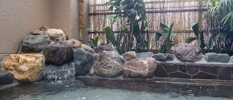 HOTEL MOAラブコレ&ホテルズホテル＆ラブホテル情報サイト。レジャー施設の近隣ラブホ検索。カップルで遊びに行こうよ。