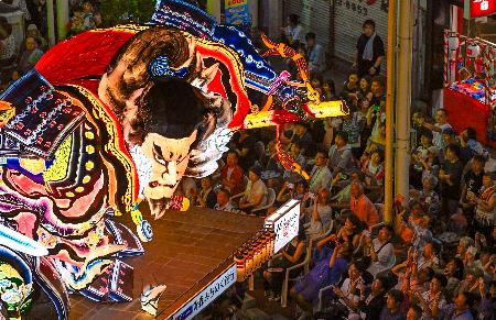 365日ねぶた祭の熱気を体感 - 青森屋星野リゾート 公式