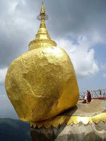 オーストラリア特集 - エアーズロック HIS中部発