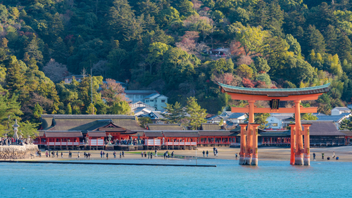 広島 宮島 厳島 の絶品食べ歩きグルメおすすめ11選！トラベルスタンダードジャパン