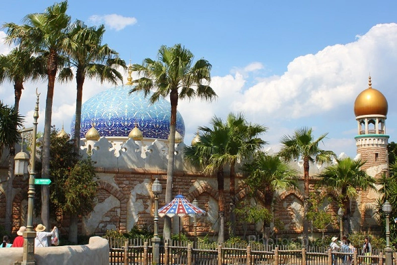 ラクダひじつきポーズ アラビアンコーストキャステルCASTEL ディズニー情報