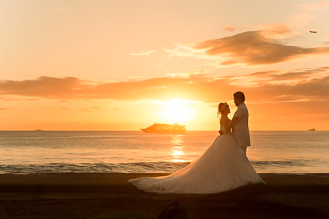 ハワイのサンセットでフォトウェディングならリゾートフォトパーク