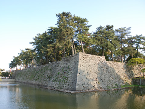 愛西市の古墳 奥津社古墳あいさいマップ