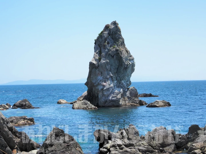 上立神岩国生みの舞台！伊奘諾尊と伊奘冉尊が柱巡りをした上立神岩を日本神話と合わせて現場レポ