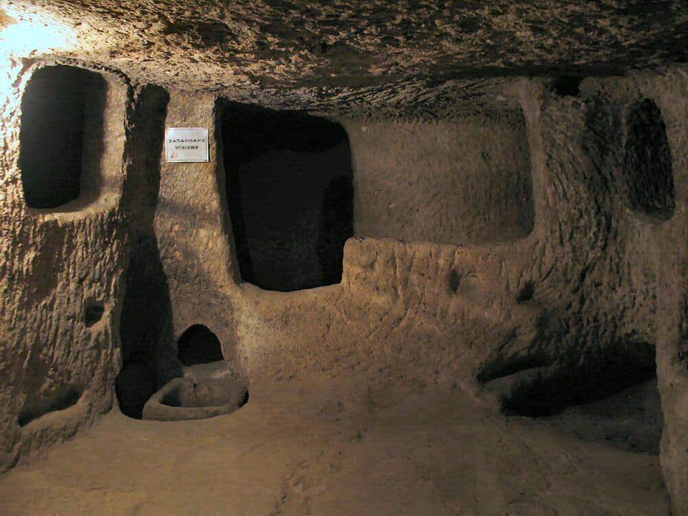 カッパドキア観光 ギョレメからデリンクユ地下都市へ！ローカルバスで – ShozzaTrip